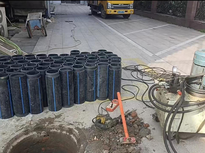 蕉岭PE置换管厂家 DN315置换管 非开挖管短管置换